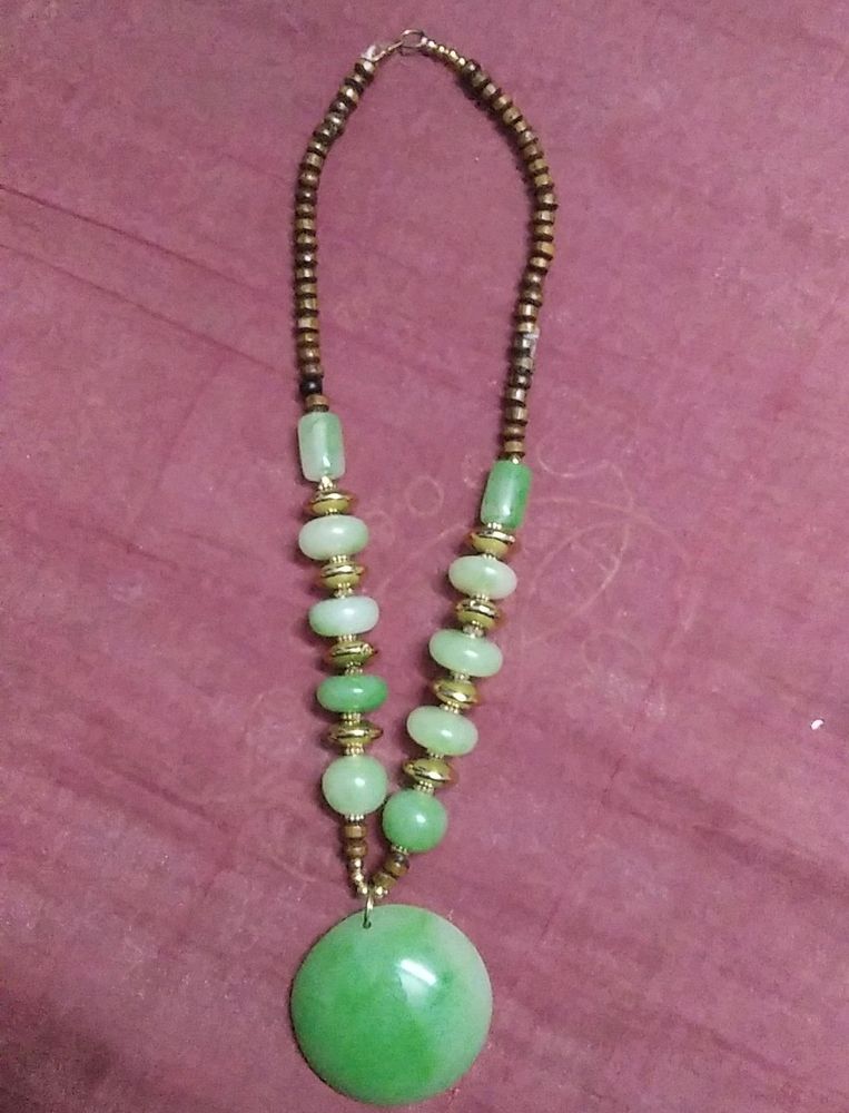 Necklace With Round Pendant