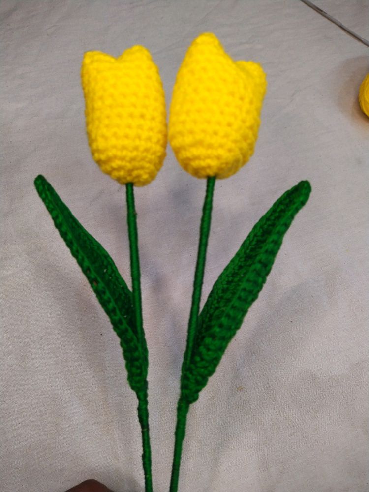 Crochet Tulip 🌷 with Freebie