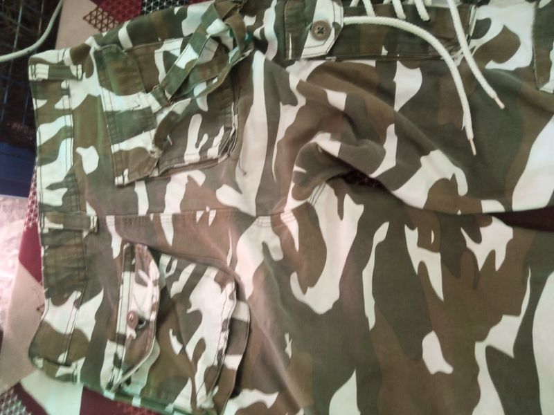 Army Print Cargo Joggers