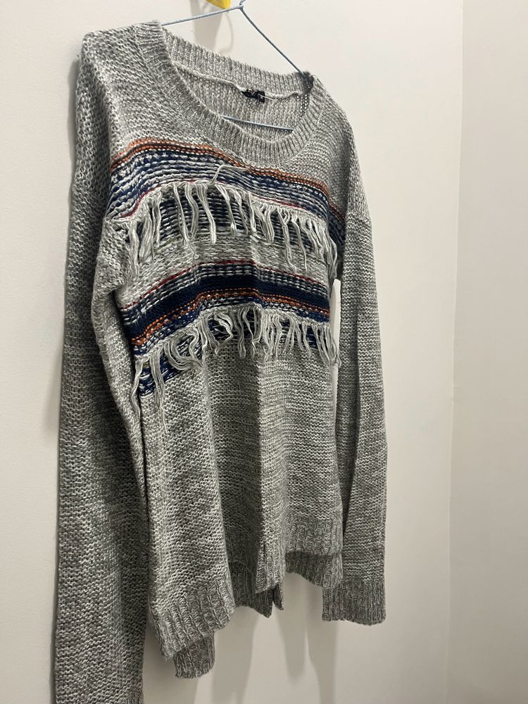 Grey Pullover High Low Style