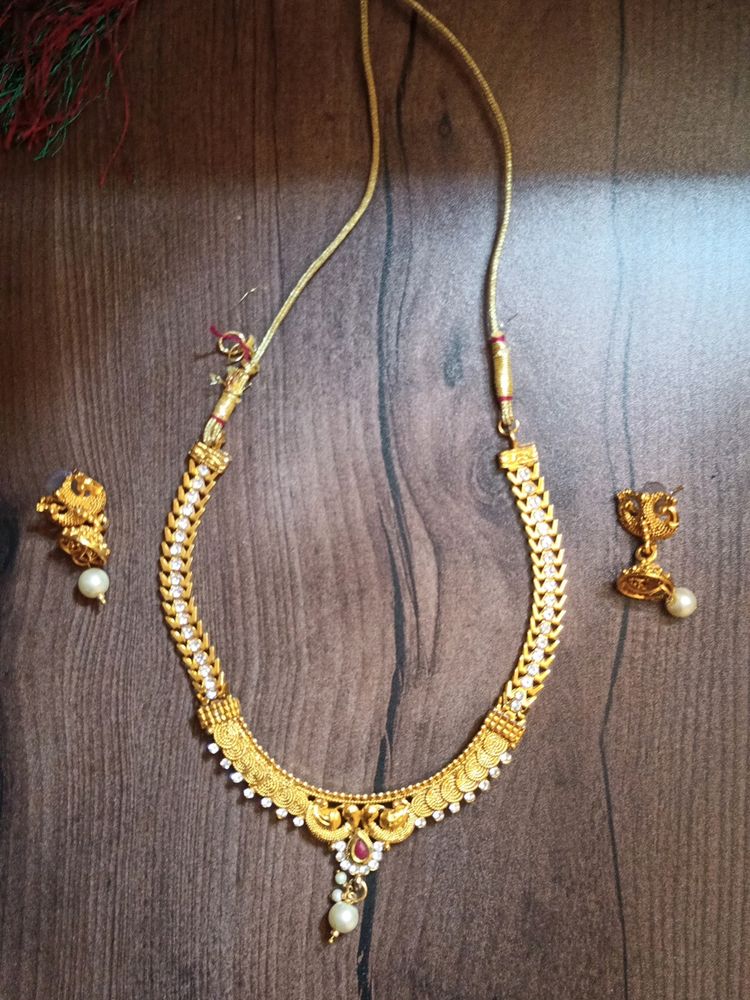 Golden Color Necklace