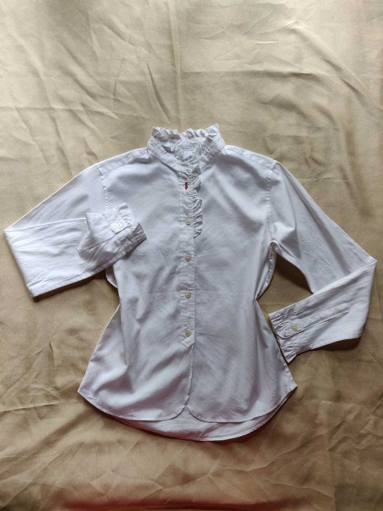 White Uniqlo Ruffled shirt