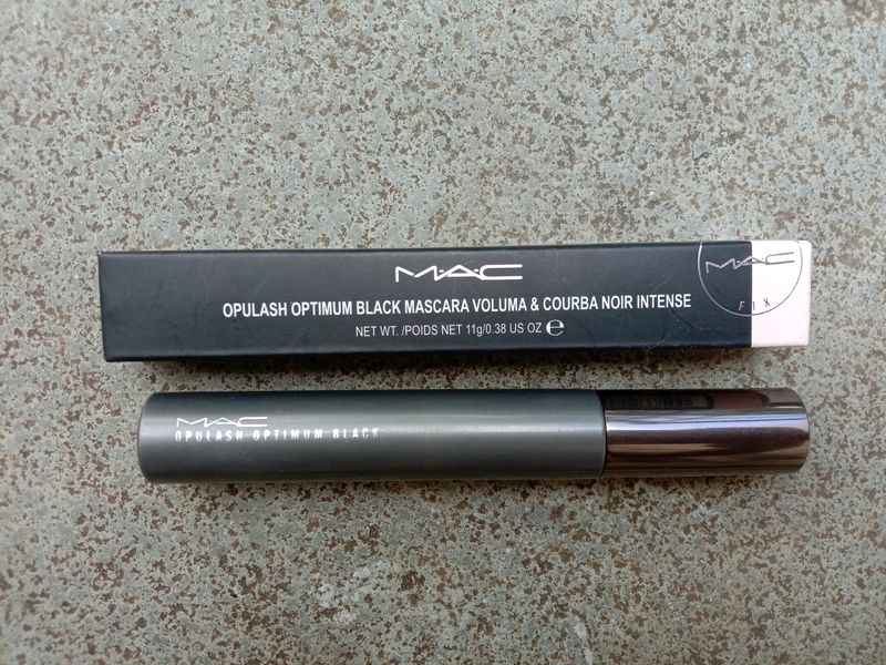 MAC Cosmetics Mascara