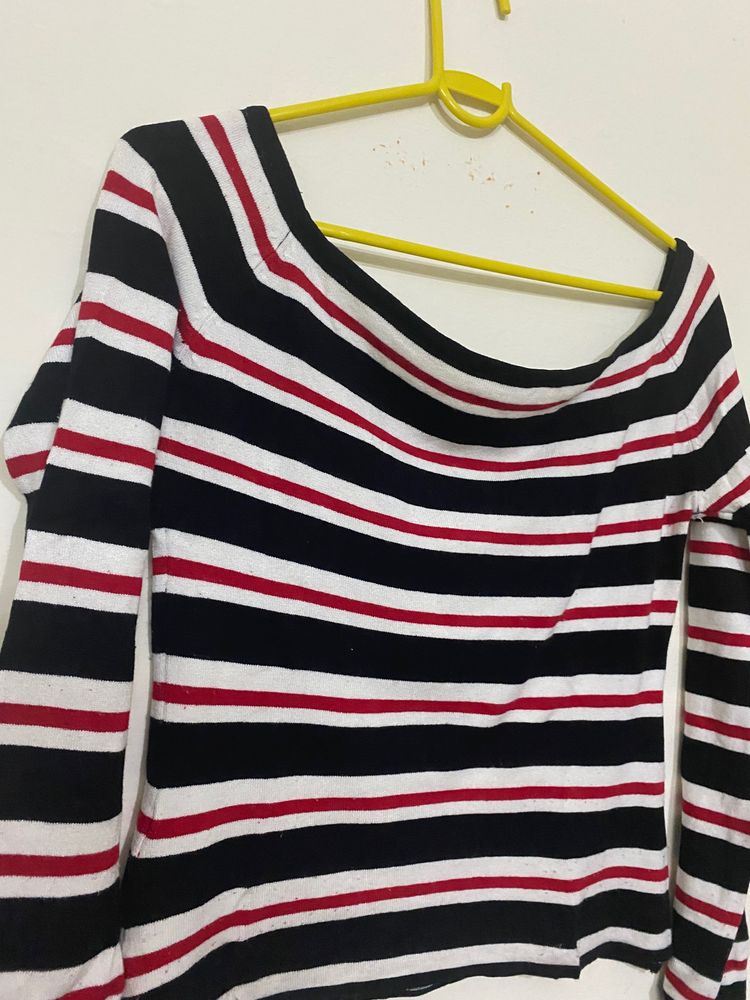 Body Fitted Striped Off-Shoulder Top