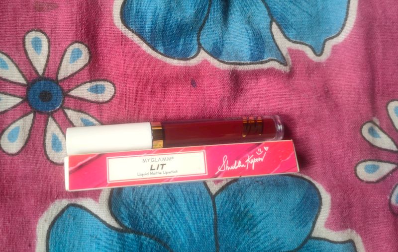 MYGLAMM LIT LIQUID LIPSTICK