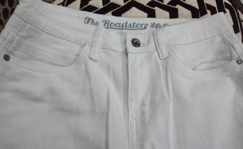 Brand New Roadster Off White Bootcut Jeans