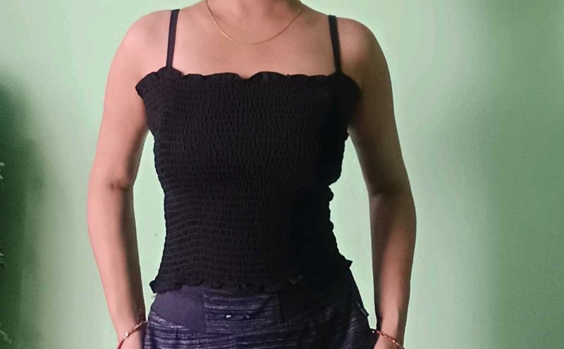 Pure Black Sleeveless  Top (Slightly Crop)