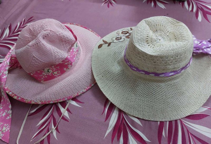 Set Of 2 Cute Beachy Hats