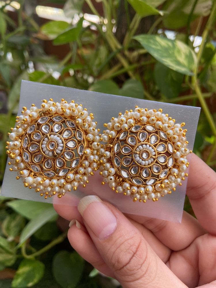 Stud Earrings | Traditional