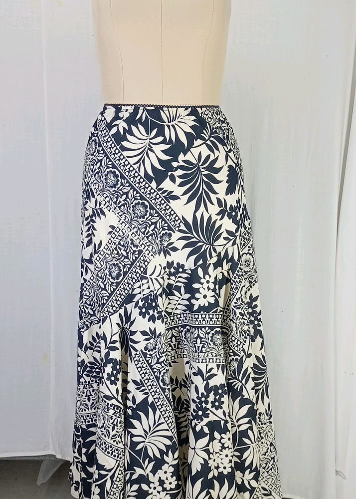 New B&W Floral Long Skirt