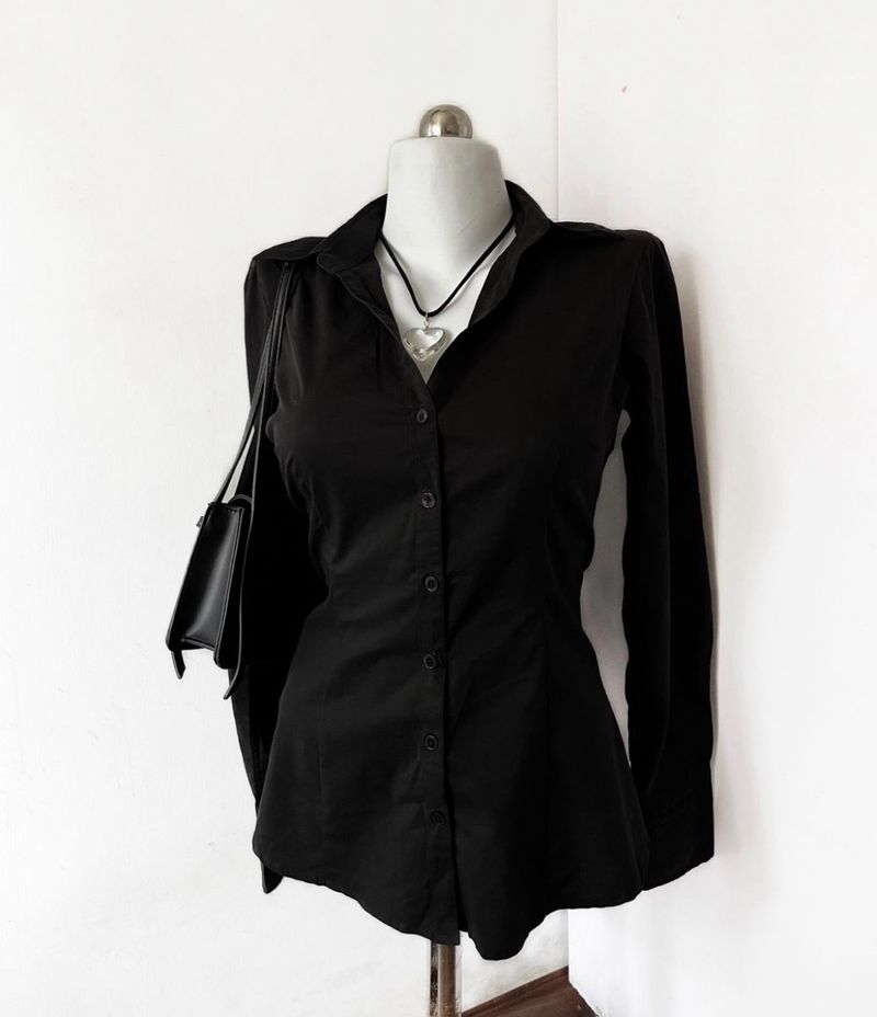 H&M Black fitted Shirt