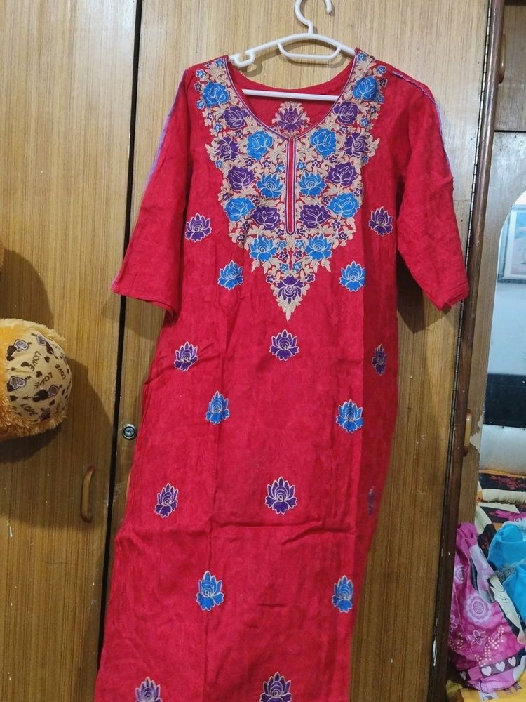 Red Kurta