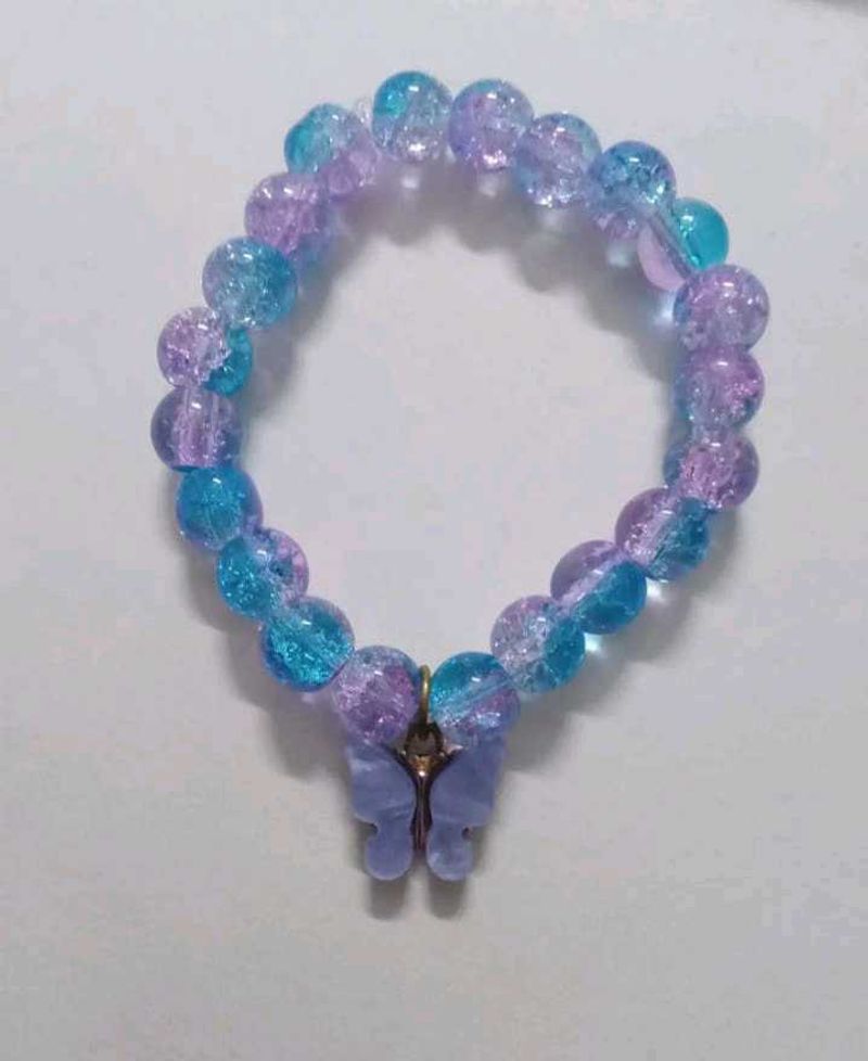 CRACKLE BEADS BRACELET WITH CHARM💙💜