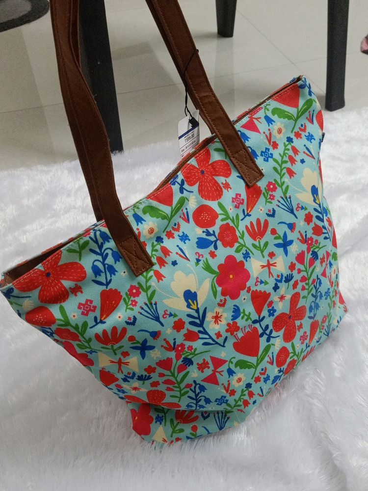 New Avaasa Cyan Flower Print Tote Bag