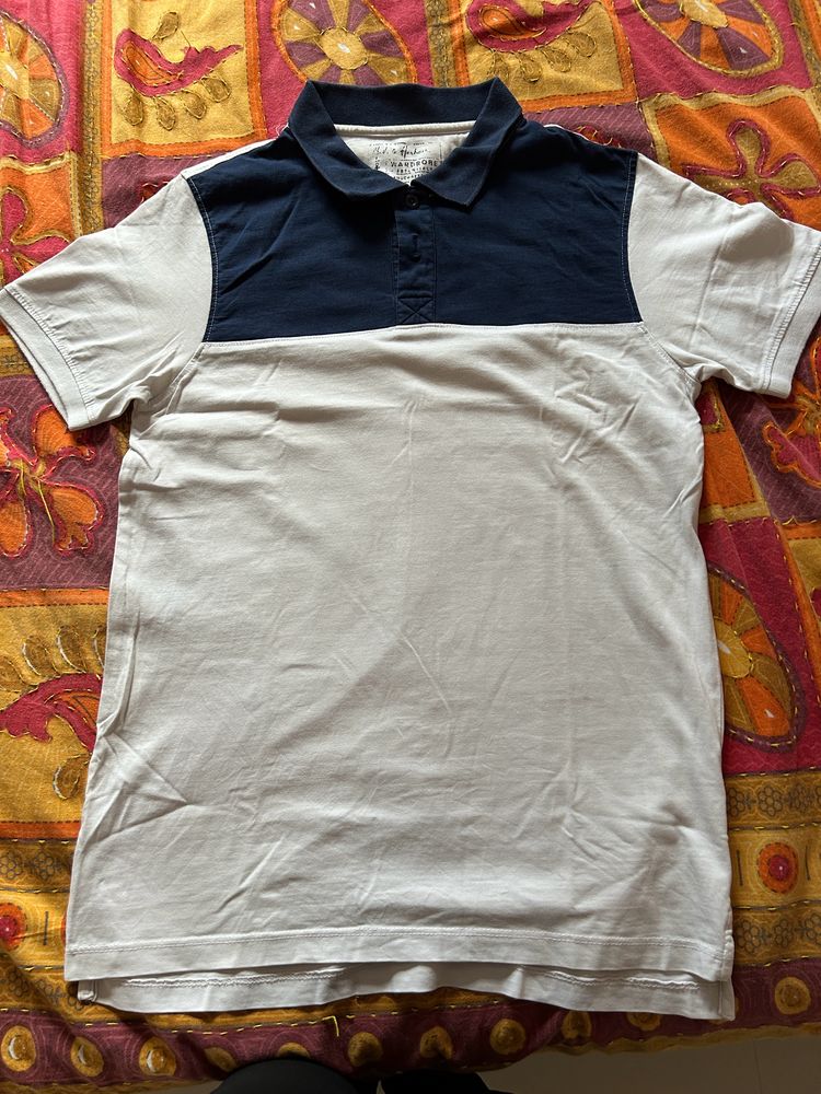 white polo collar tshirt