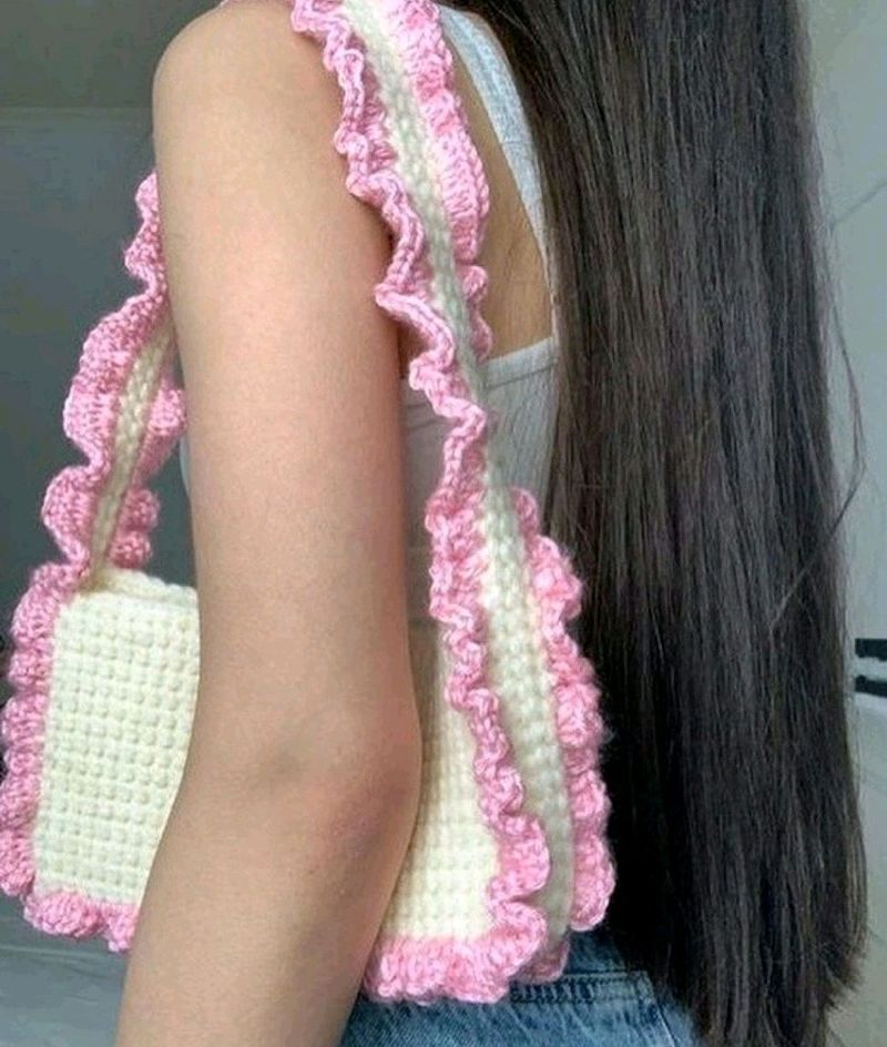 Crochet Ruffle Shoulder Bag!!