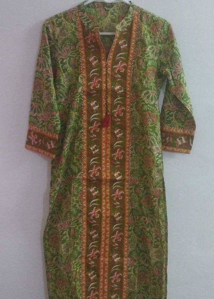 Floral Print Ladies Kurta