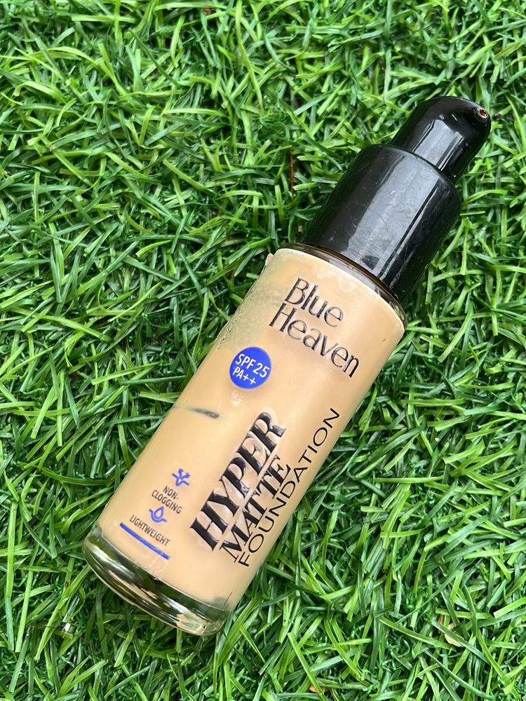 Blue Heaven Hyper Matte foundation