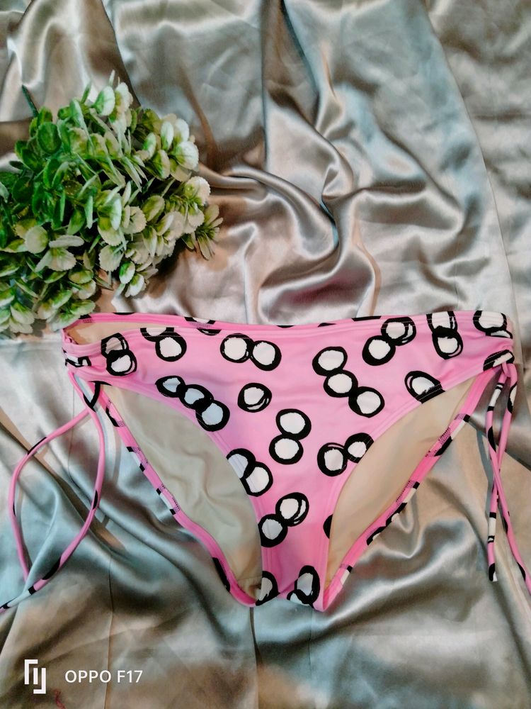 Pink Dots Beach Panty ⛱️👙