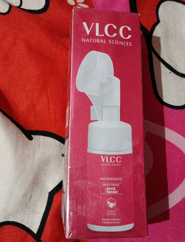 Vlcc Nature Science Pro Brightening Face Wash