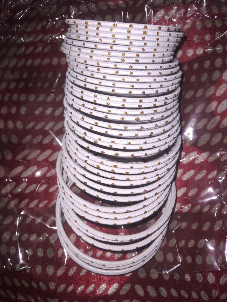 24 Pieces White Gajeri Bangles