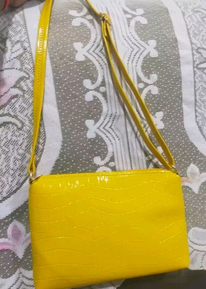 Yellow 💛 Sling Bag For Women