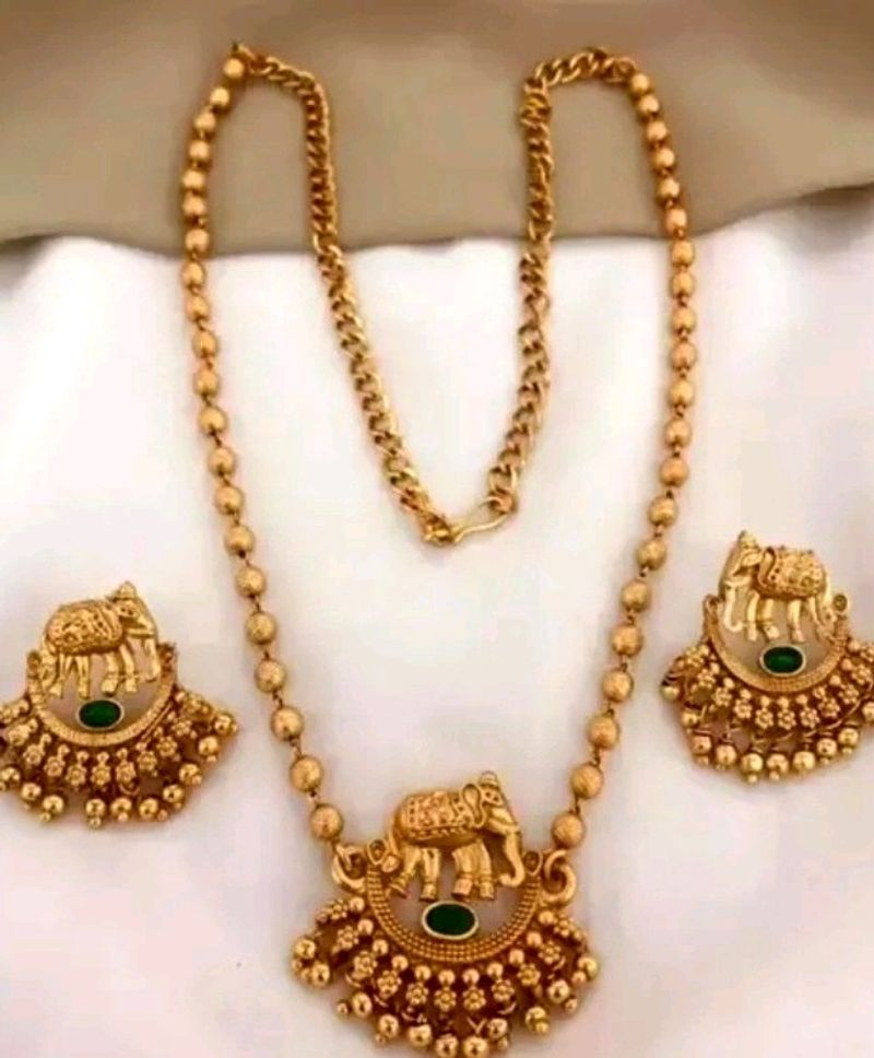 Temple Jewellery Set For Women