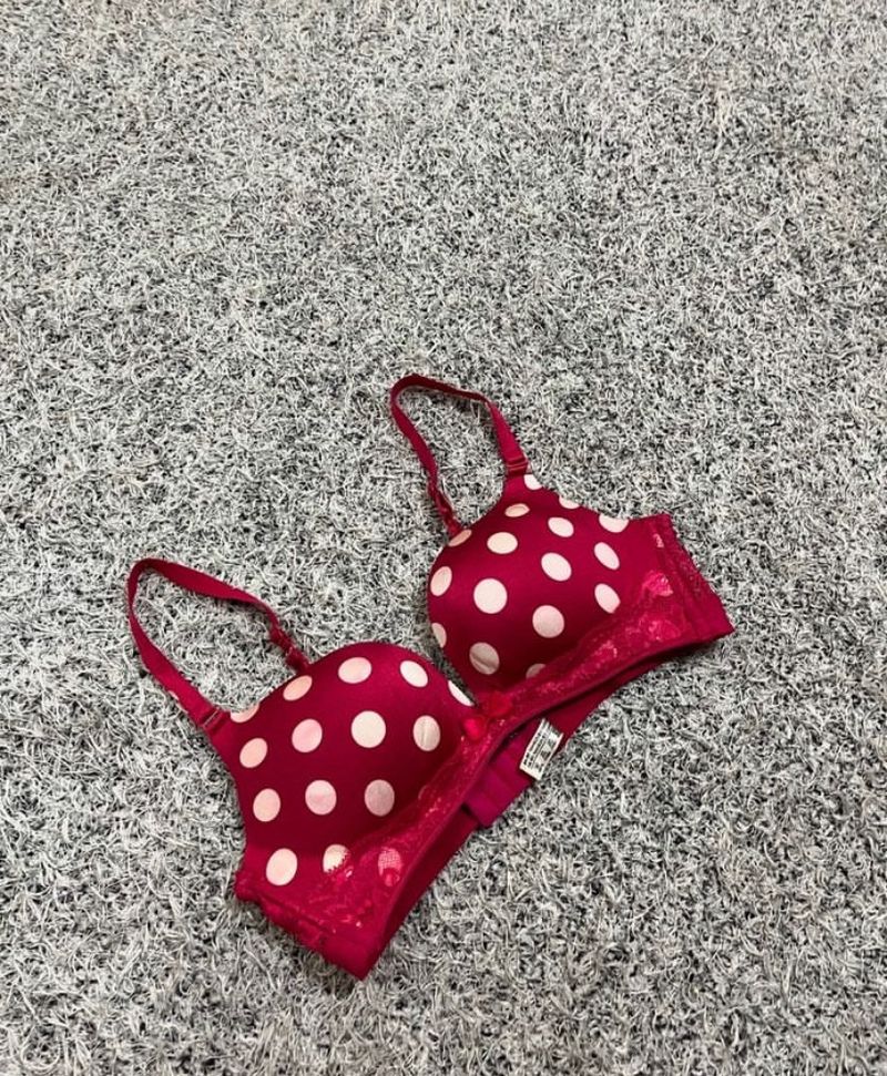 Sale ‼️ Red Polka Dot Bra ❤️