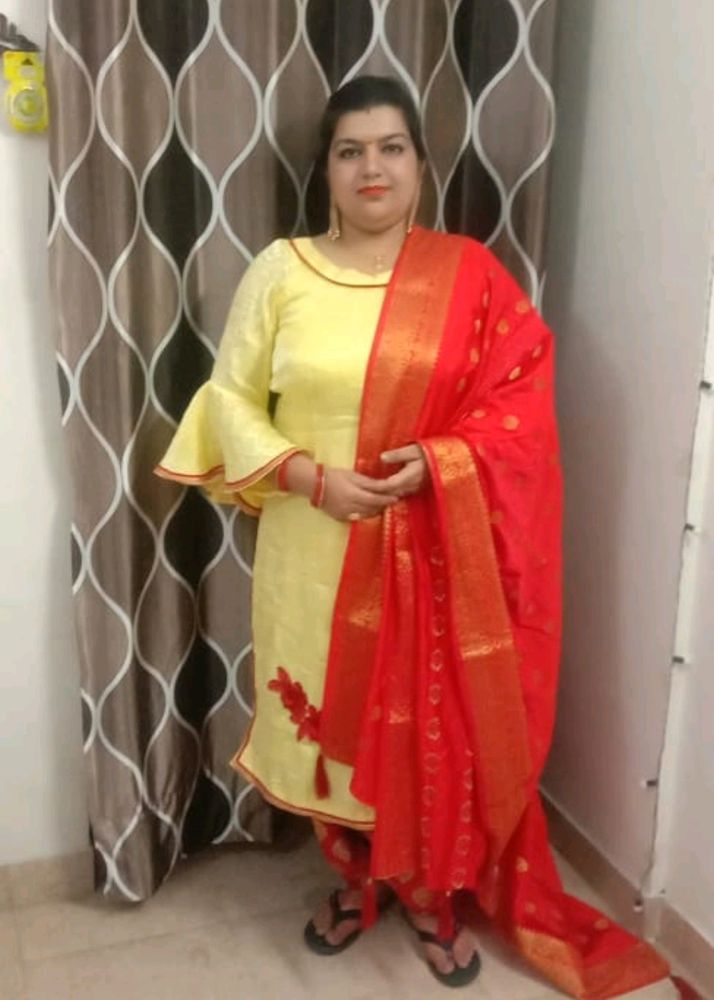 Banarasi Duppata With Brocade Bottom