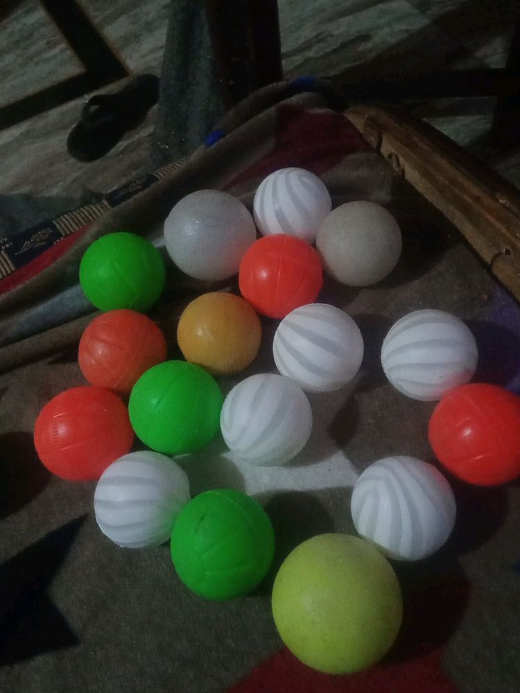 Ls Plastic Ball Collection 😀 2 Piece + Free Gift