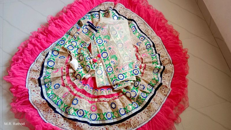 choli with blouse, dupatta