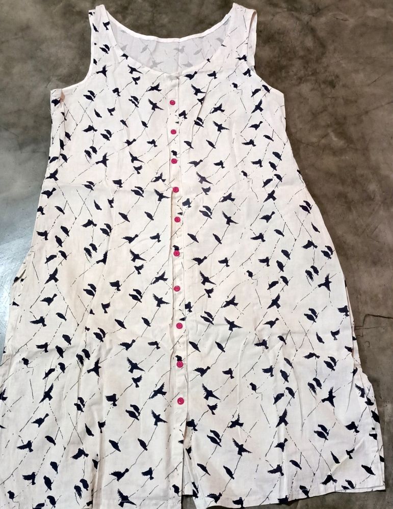 White and Blue Bird Printed Sleeveless Kurta