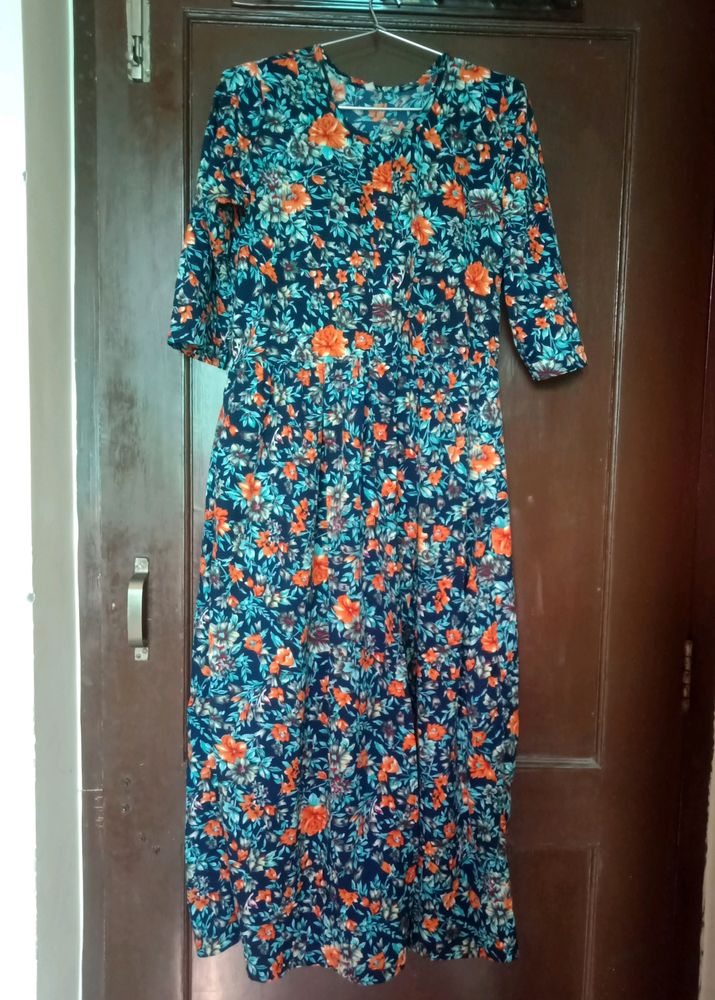 Beautiful Kurti With Slit