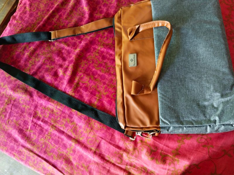 LAPTOP BAG by VICTORIA CROSS