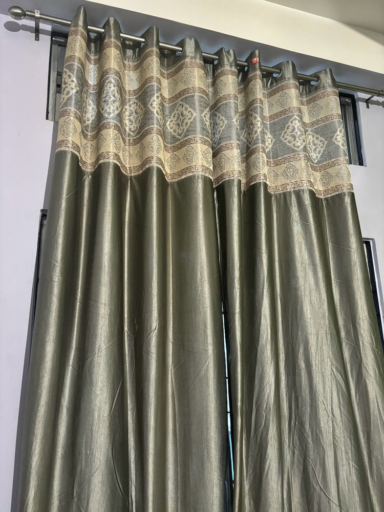 4 Set Of Curtains