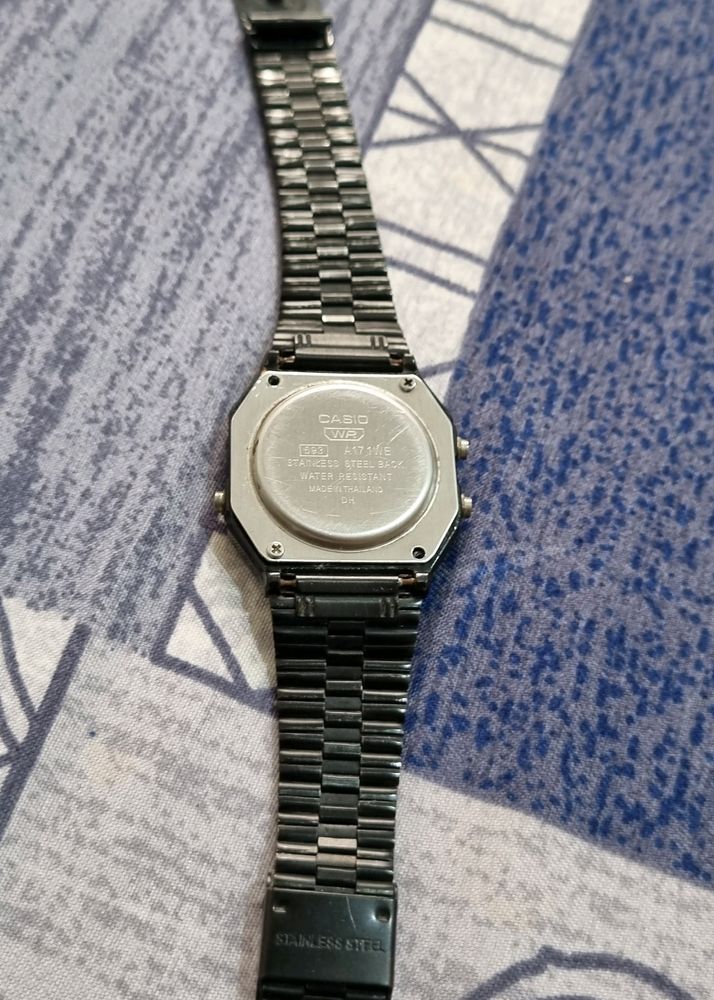 CASIO VINTAGE WATCH