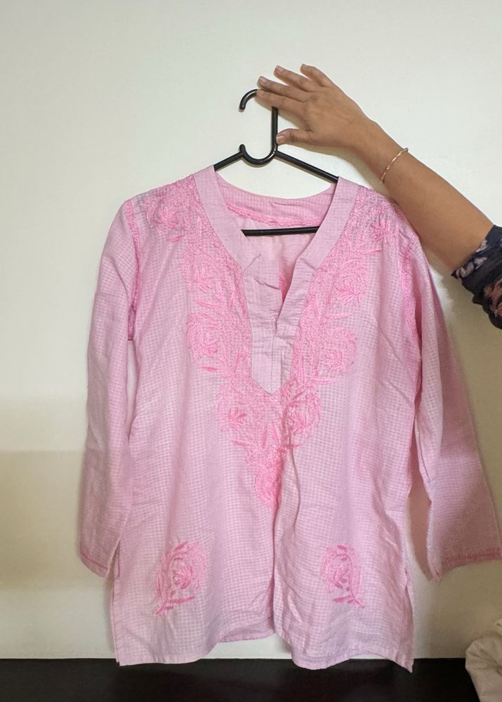 Chikankari Kurti