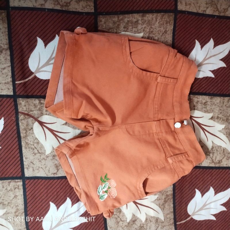 Baby girl top and shorts