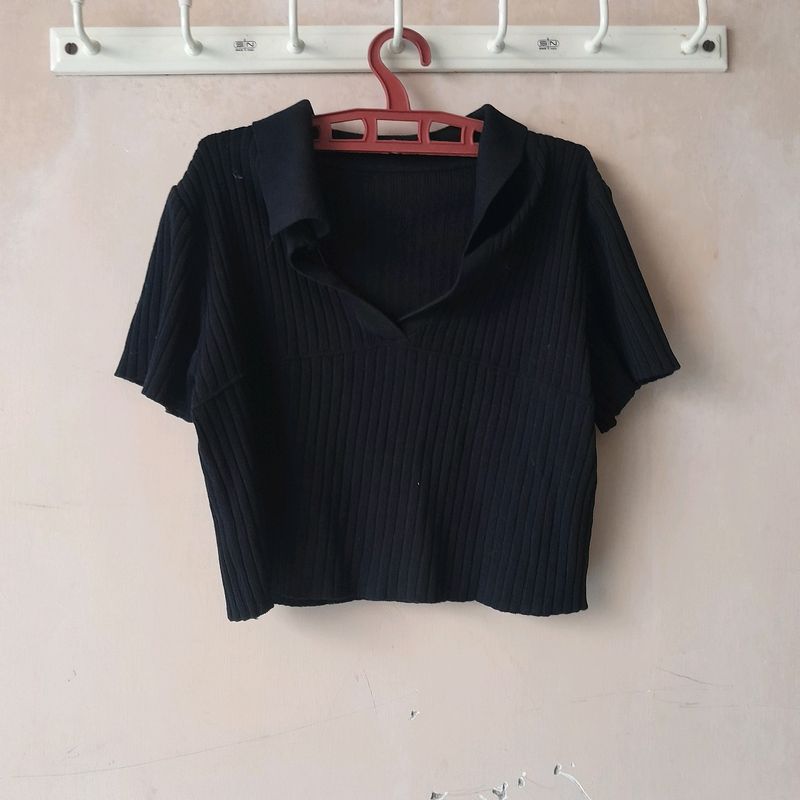 Women Black Crop Top