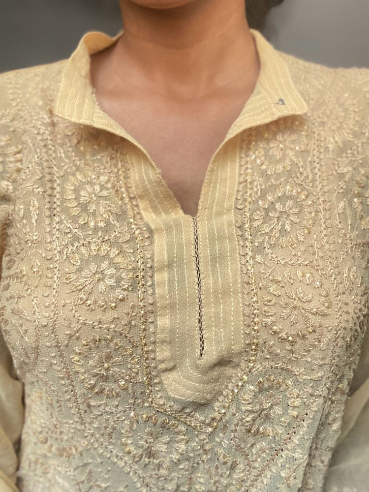 Lucknowi Golden Kurti