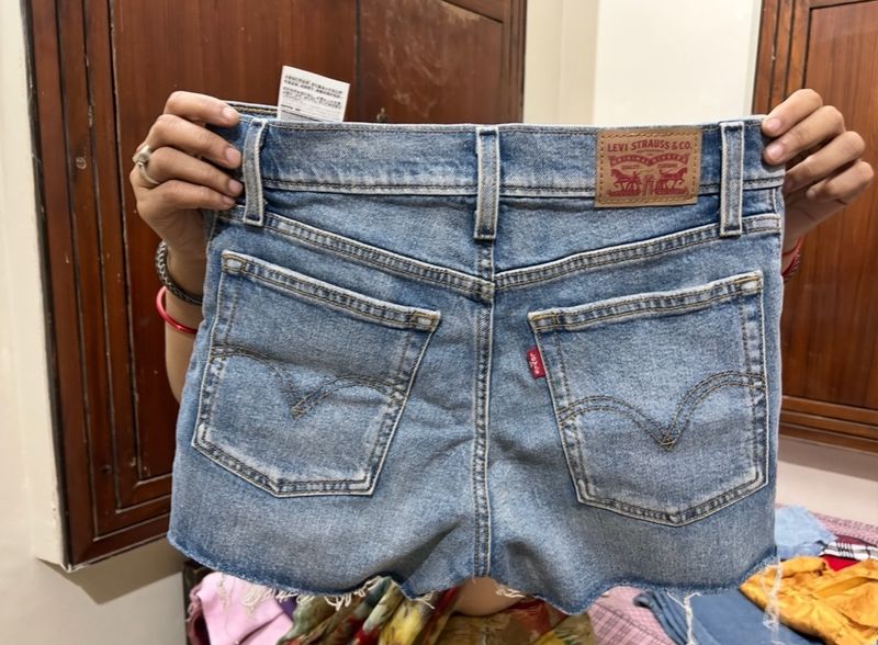 Levi’s  Hot Pants