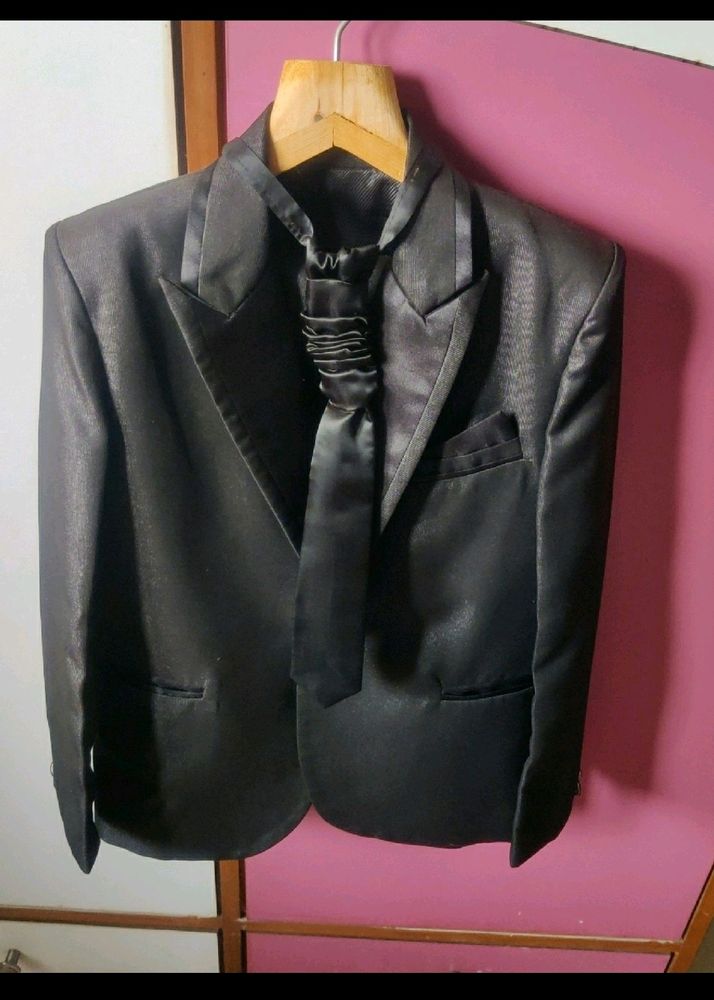 Black Suit Set