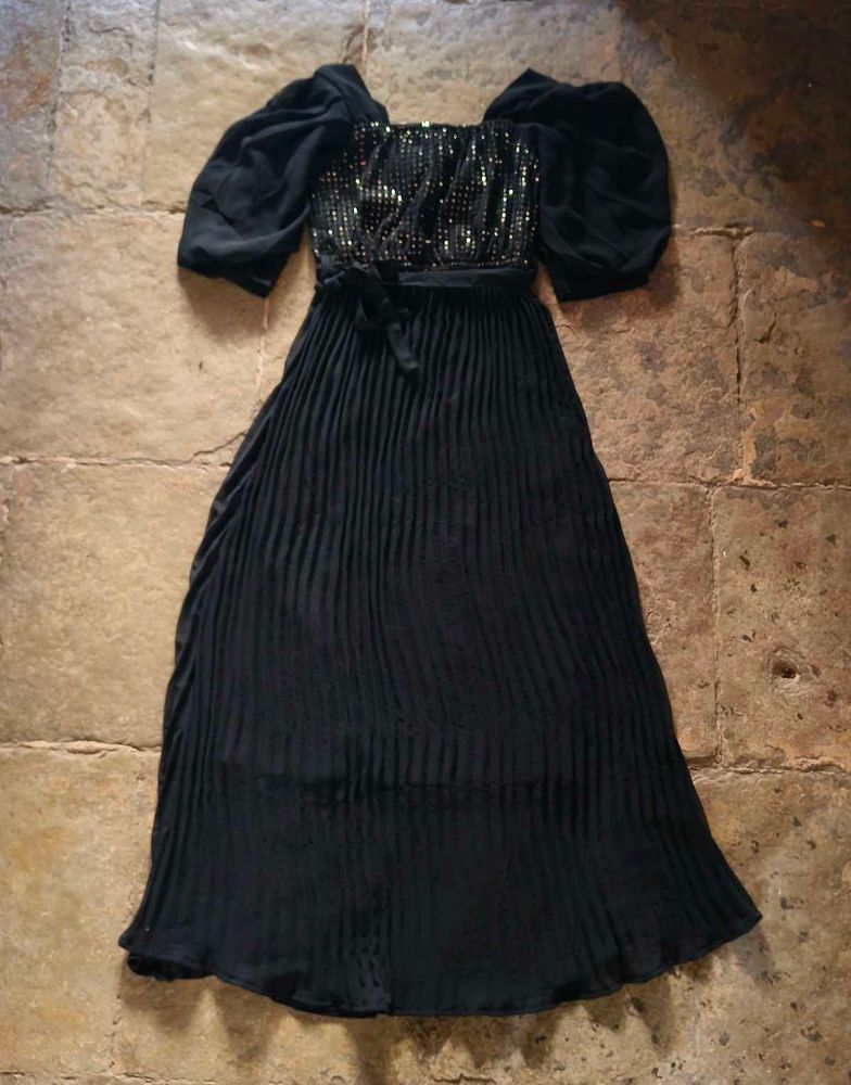 Black Sequins Work Pleated Ethnic Gown