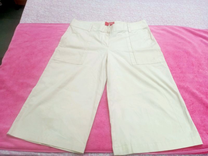 Girls & Women Capri