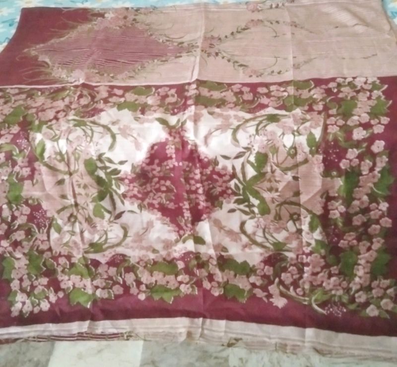 floral printed soft silk saree attached फॉल