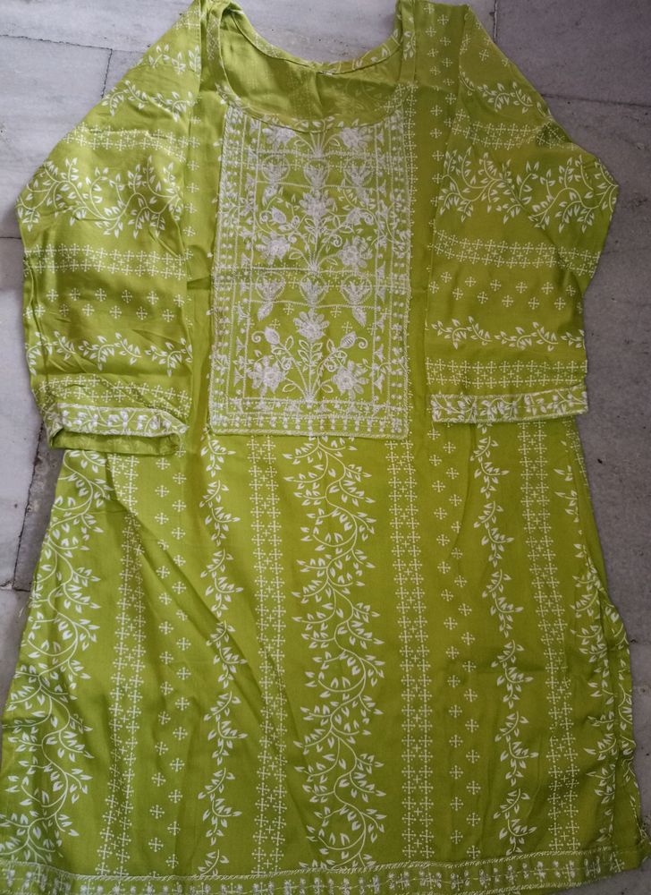 Short Kurti