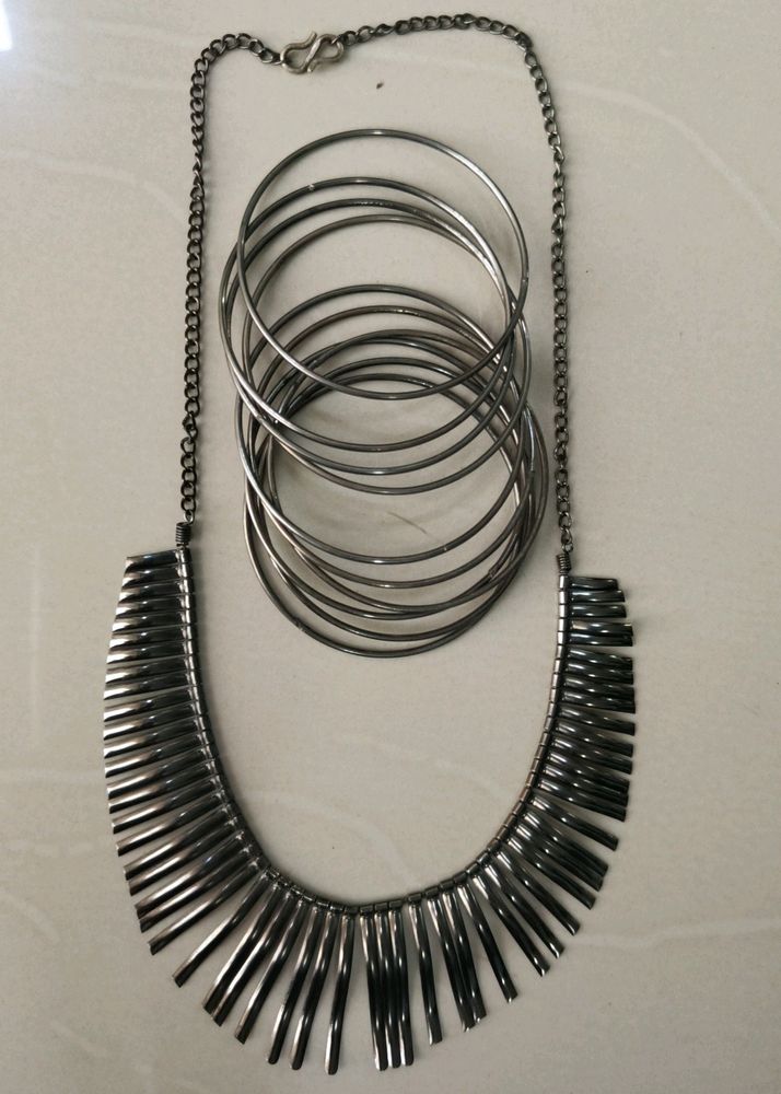 Black Metal Neckpiece And Bangles