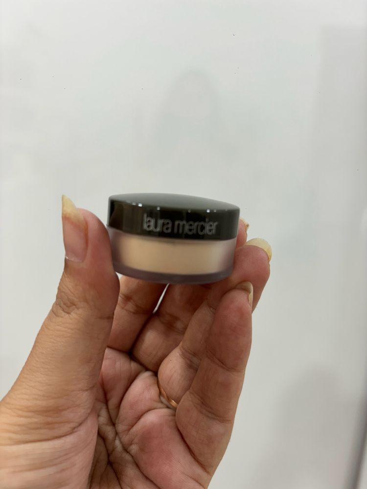 Laura Mercier Translucent Powder