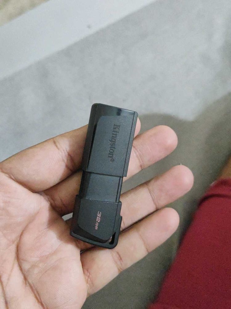 Kingston 32 Gb Pendrive