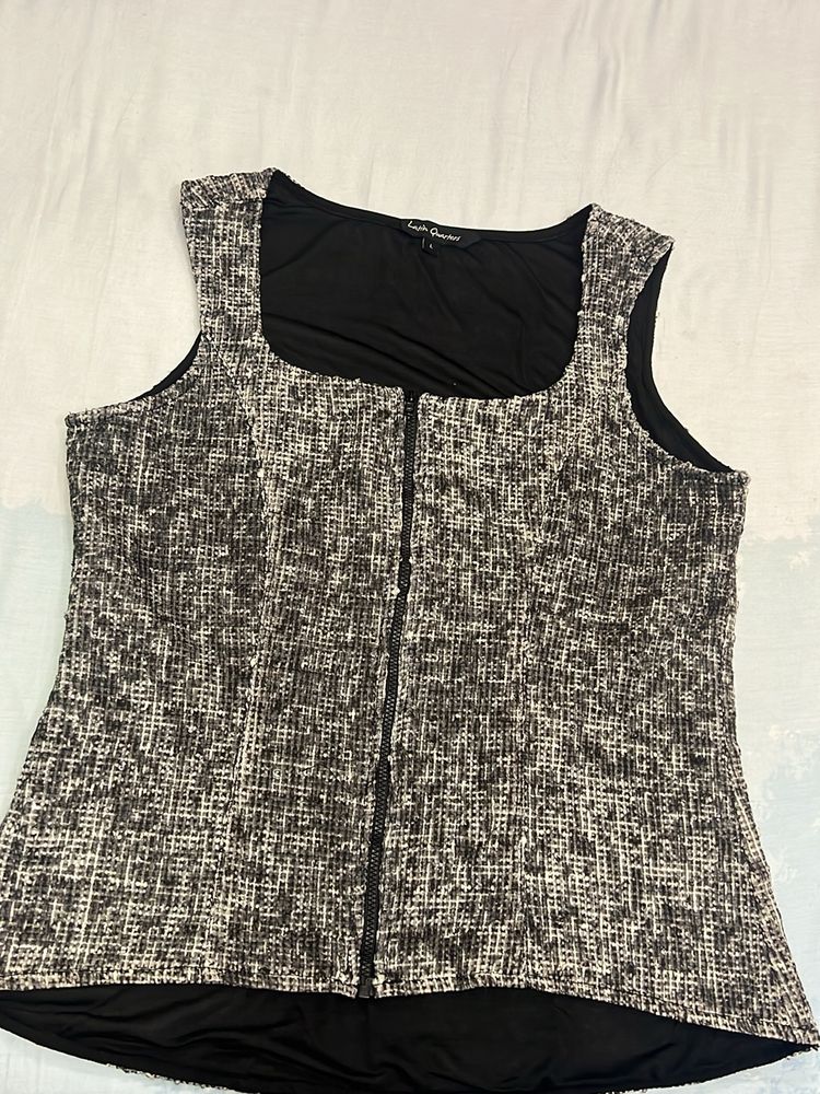 Latin Quarter Brand Grey Colour Sleeveless Jacket